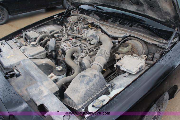 image for item H6966 2005 Ford Crown Victoria Police Interceptor