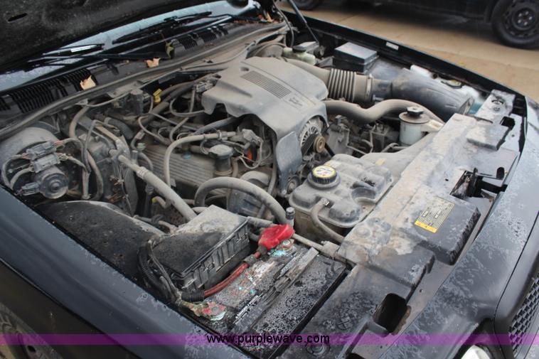 image for item H6968 2004 Ford Crown Victoria Police Interceptor