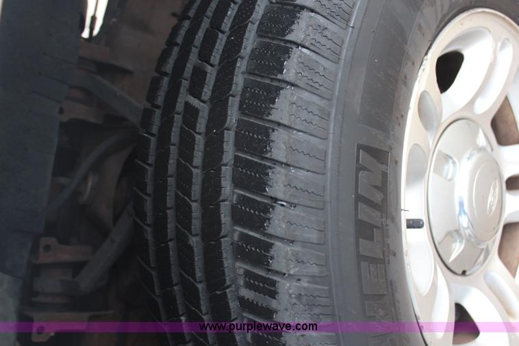 image for item H6970 1999 Ford Expedition XLT SUV