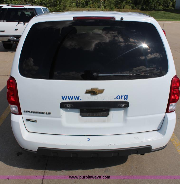 image for item H6971 2008 Chevrolet Uplander LS SUV