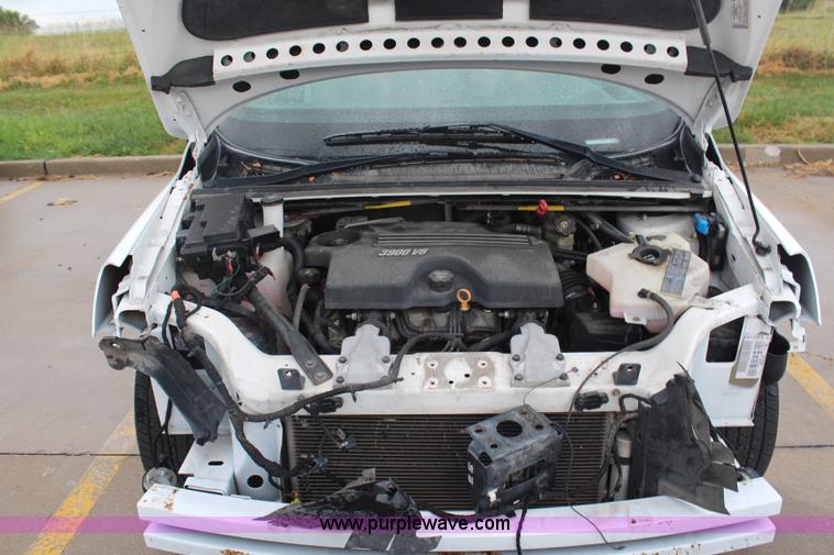 image for item H6971 2008 Chevrolet Uplander LS SUV