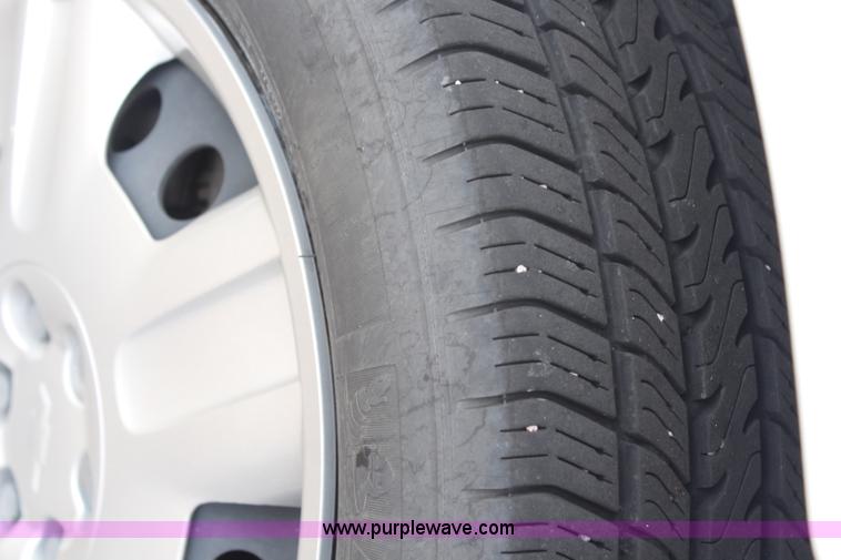 image for item H6971 2008 Chevrolet Uplander LS SUV