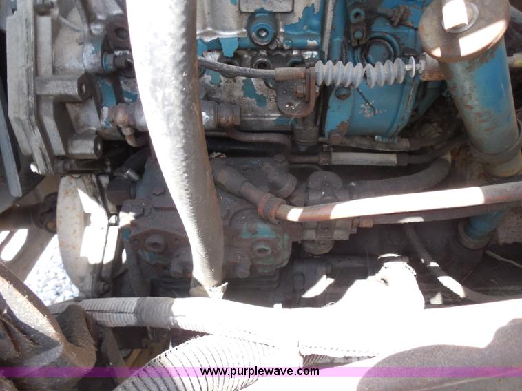 image for item H9752 1995 International 2554 dump truck