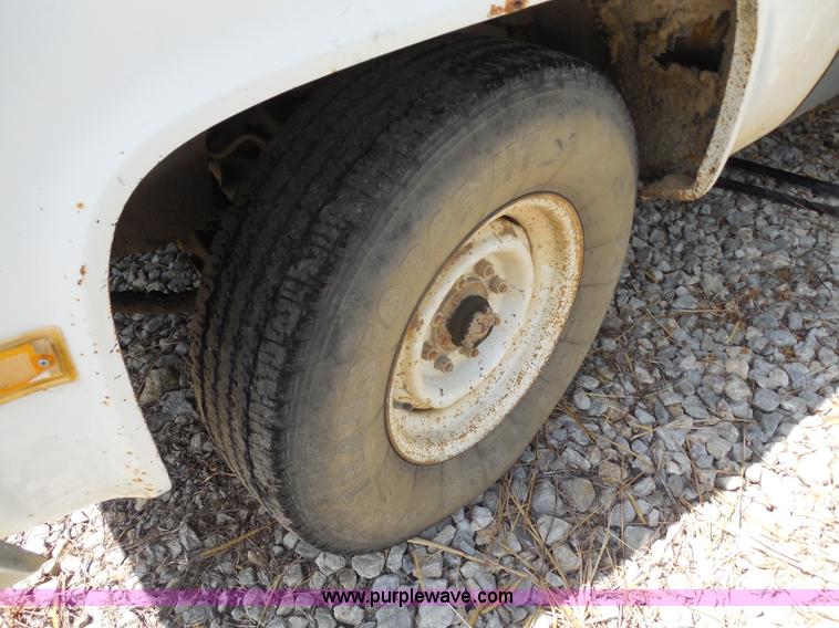 image for item H9753 1987 Chevrolet Custom Deluxe utility truck