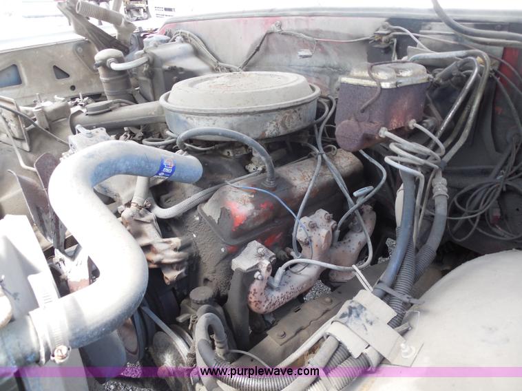 image for item H9755 1978 Chevrolet C30 Custom Deluxe dump truck