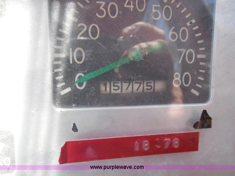 image for item H9785 1975 Bantam T-350 18 ton crane