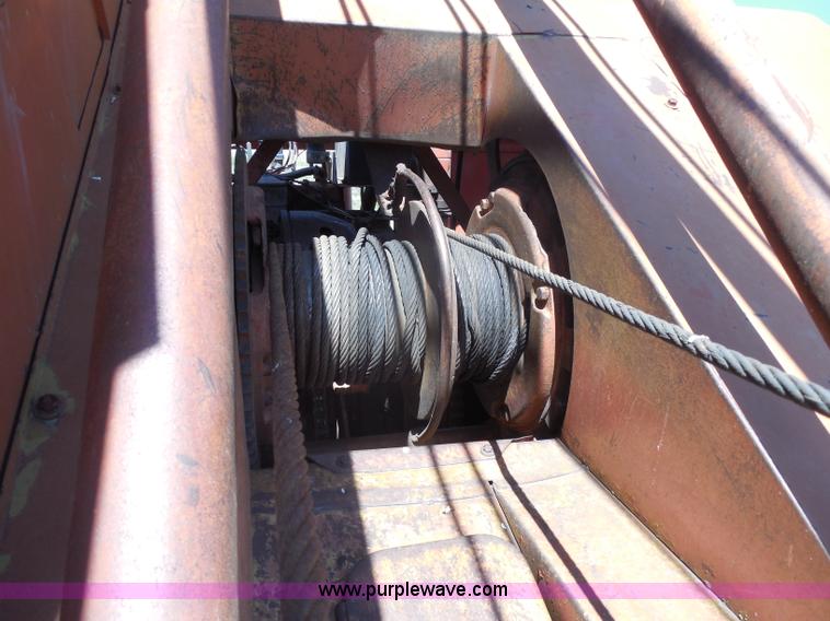 image for item H9785 1975 Bantam T-350 18 ton crane