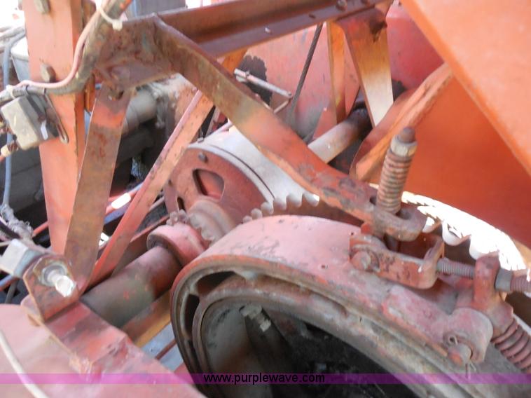 image for item H9785 1975 Bantam T-350 18 ton crane