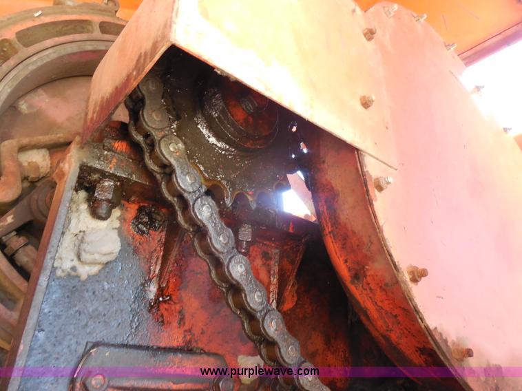 image for item H9785 1975 Bantam T-350 18 ton crane