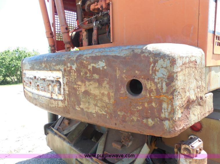 image for item H9785 1975 Bantam T-350 18 ton crane