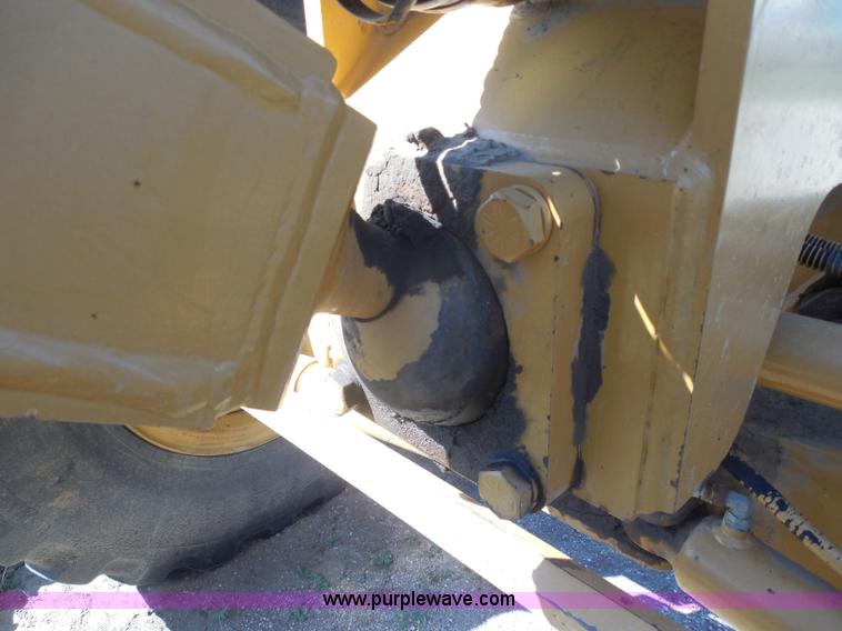 image for item H9806 1992 Dresser 850 articulated motor grader