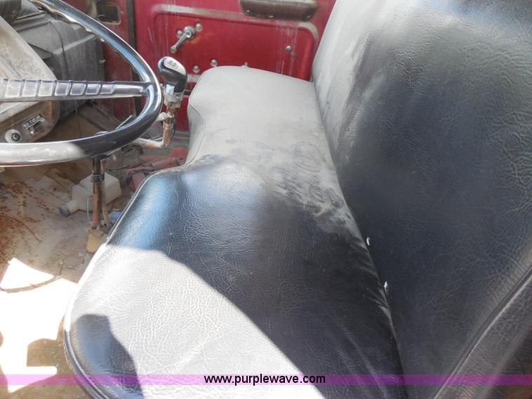 image for item I1498 1980 Ford 8000 dump truck