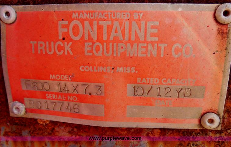 image for item I1498 1980 Ford 8000 dump truck