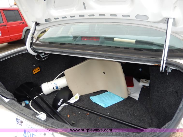 image for item I4276 1993 Ford Taurus GL