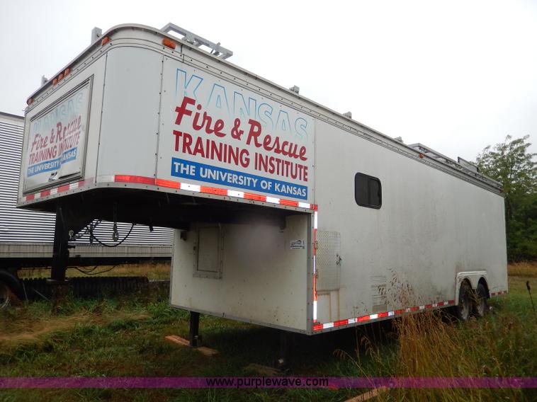 image for item I4279 1994 Speedwagon fifth wheel fire rescue simulator trailer