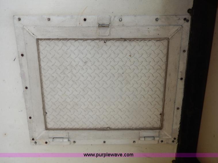 image for item I4279 1994 Speedwagon fifth wheel fire rescue simulator trailer