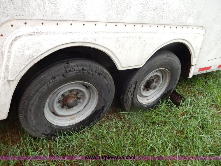 image for item I4279 1994 Speedwagon fifth wheel fire rescue simulator trailer