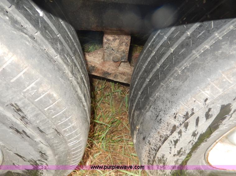 image for item I4279 1994 Speedwagon fifth wheel fire rescue simulator trailer