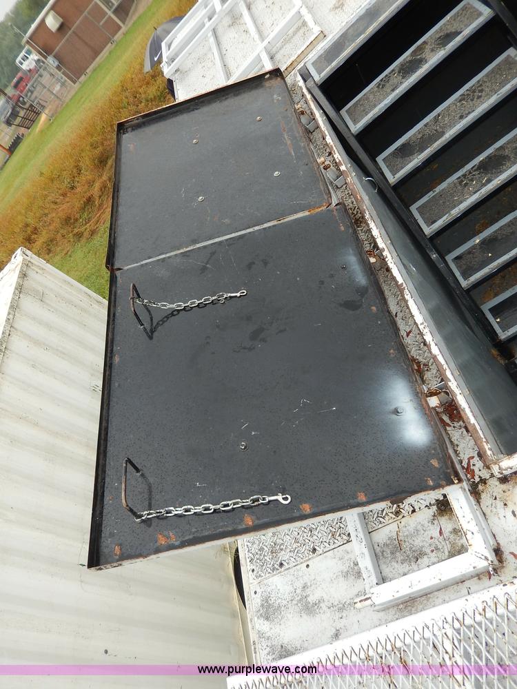 image for item I4279 1994 Speedwagon fifth wheel fire rescue simulator trailer