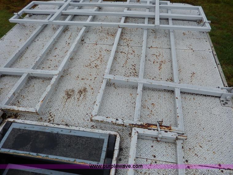 image for item I4279 1994 Speedwagon fifth wheel fire rescue simulator trailer