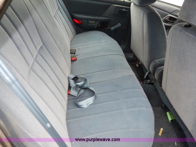 image for item I4280 1993 Ford Taurus GL