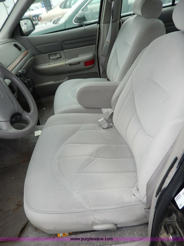 image for item I4281 1997 Ford Crown Victoria