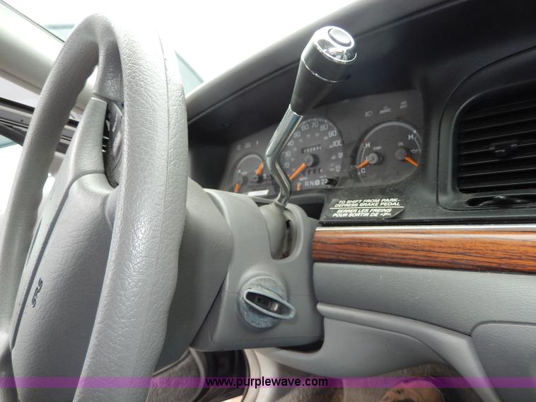 image for item I4281 1997 Ford Crown Victoria
