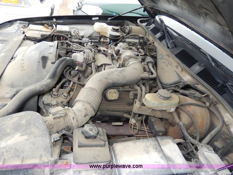 image for item I4281 1997 Ford Crown Victoria