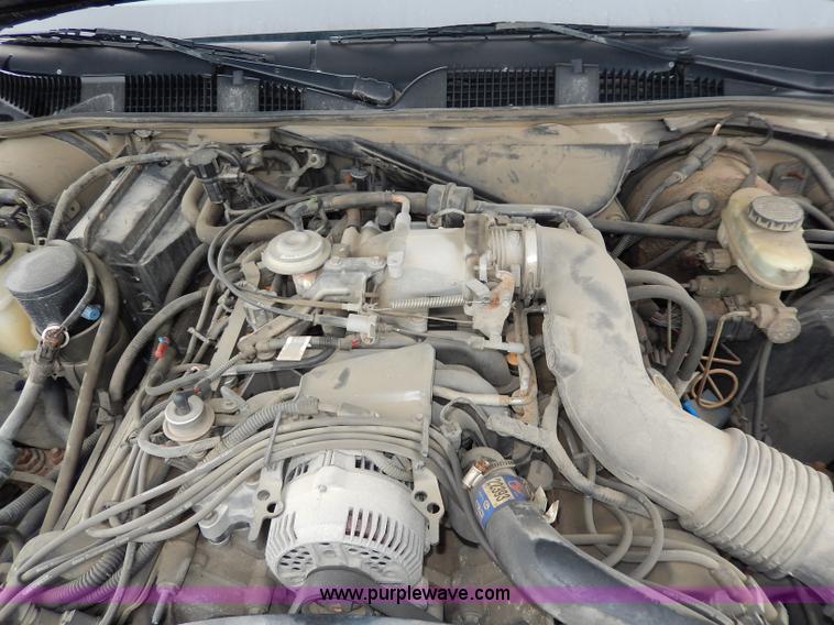 image for item I4281 1997 Ford Crown Victoria