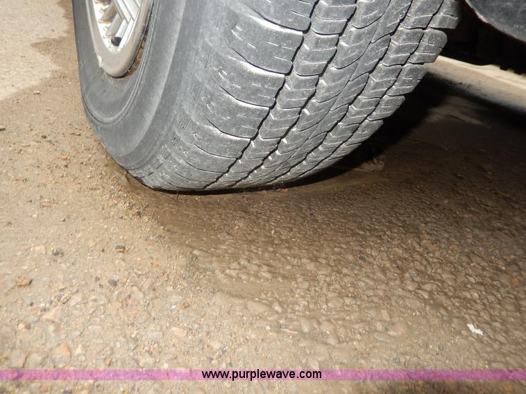 image for item I4281 1997 Ford Crown Victoria