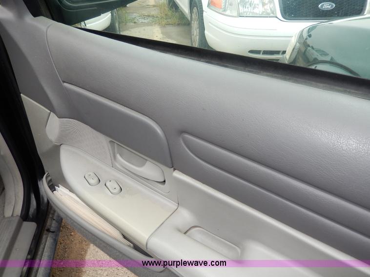 image for item I4281 1997 Ford Crown Victoria