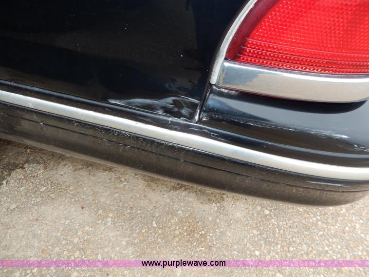 image for item I4281 1997 Ford Crown Victoria