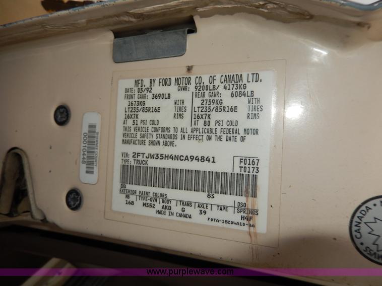 image for item I4285 1992 Ford F350 Custom pickup truck