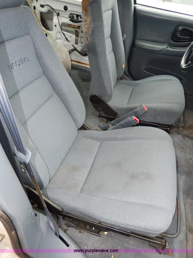 image for item I4287 1998 Chevrolet Lumina