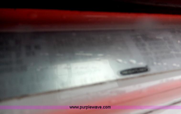 image for item I4302 2003 Freightliner FL70 semi truck