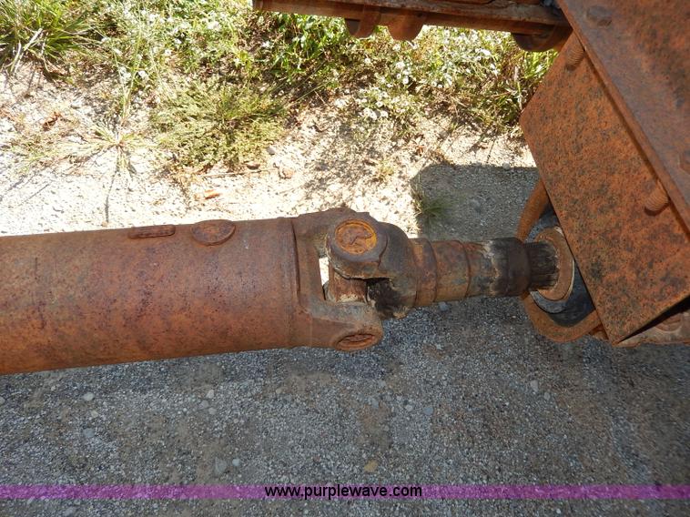 image for item I4315 1978 Ford F600 truck cab and chassis