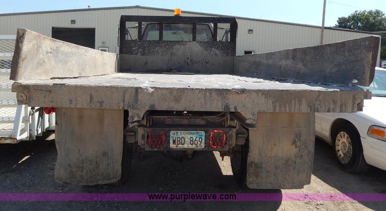 image for item I4365 1995 GMC TopKick dump truck