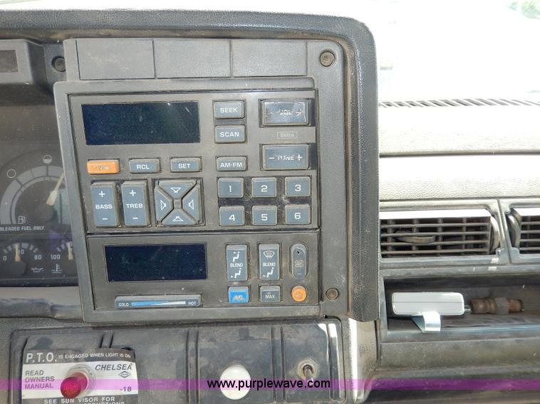 image for item I4365 1995 GMC TopKick dump truck