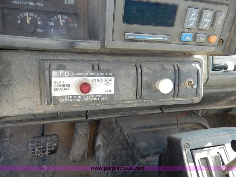 image for item I4365 1995 GMC TopKick dump truck