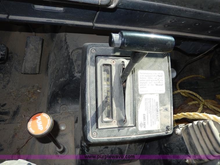 image for item I4365 1995 GMC TopKick dump truck