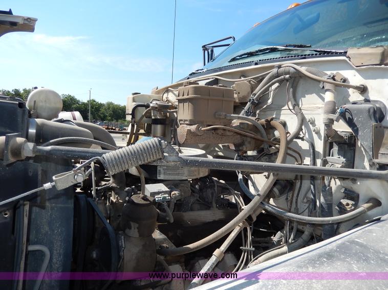 image for item I4365 1995 GMC TopKick dump truck