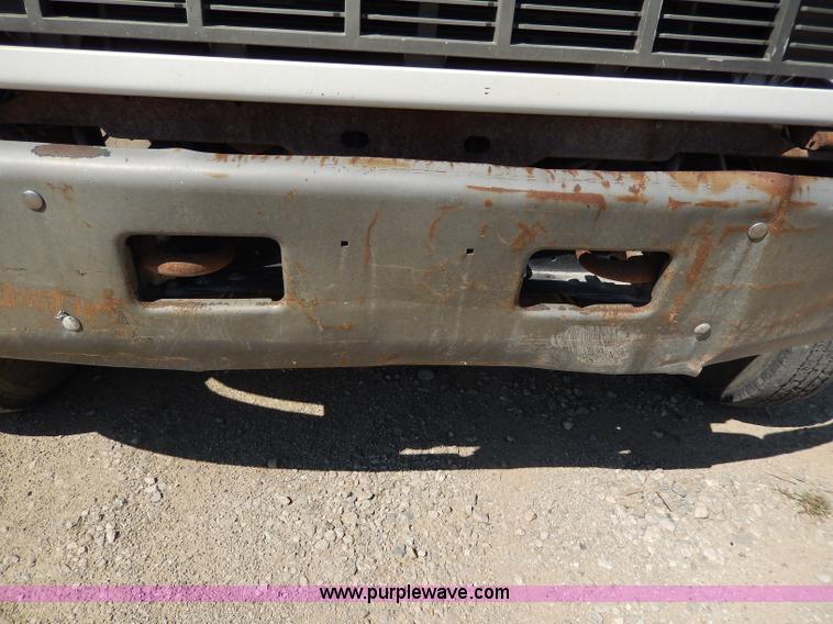 image for item I4365 1995 GMC TopKick dump truck