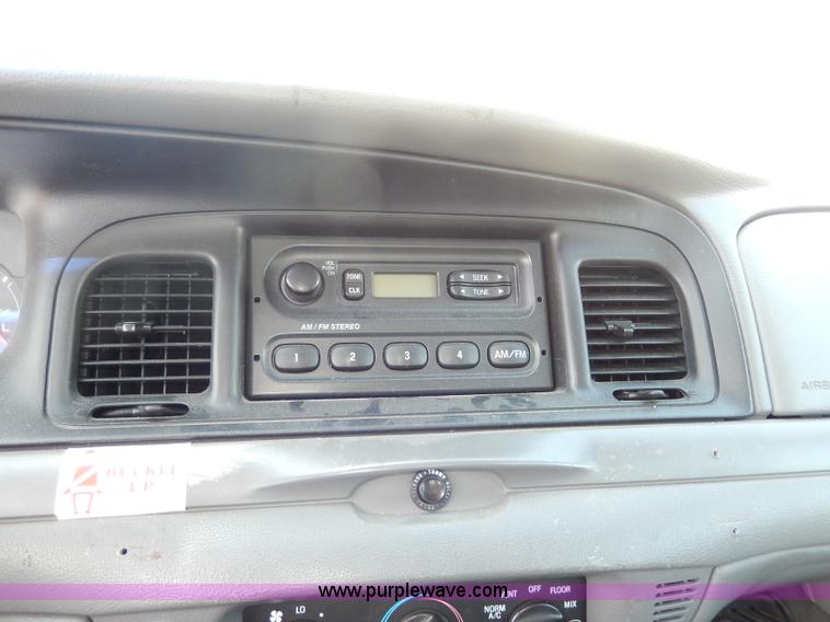 image for item I4366 2003 Ford Crown Victoria Police Interceptor