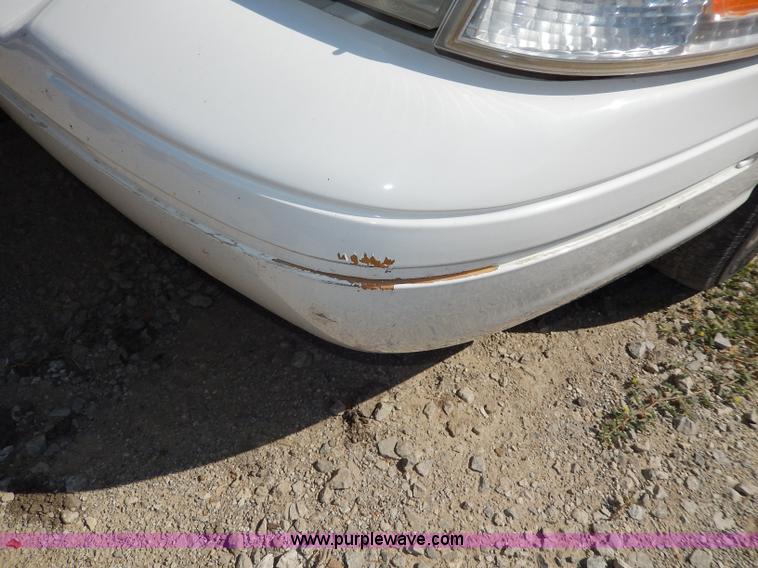 image for item I4366 2003 Ford Crown Victoria Police Interceptor