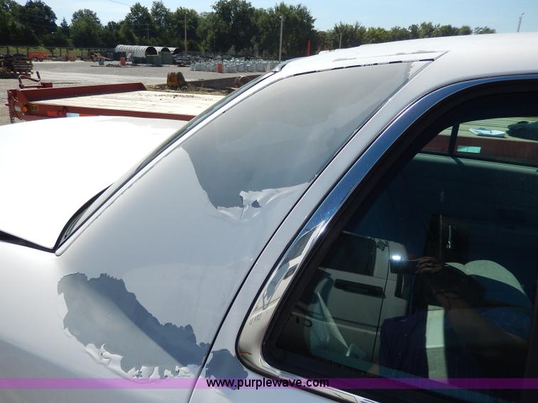 image for item I4366 2003 Ford Crown Victoria Police Interceptor