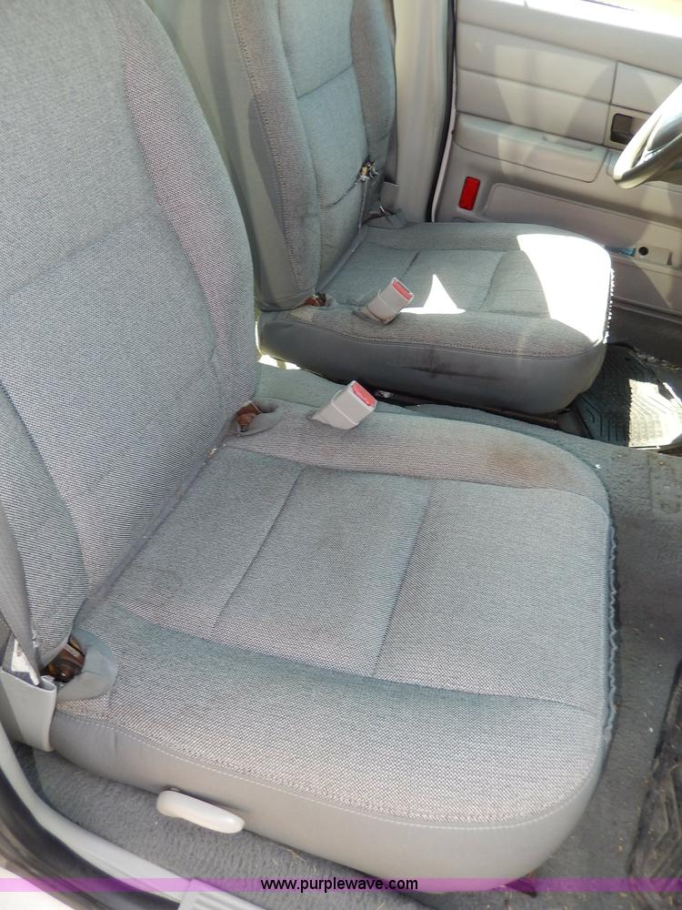 image for item I4366 2003 Ford Crown Victoria Police Interceptor