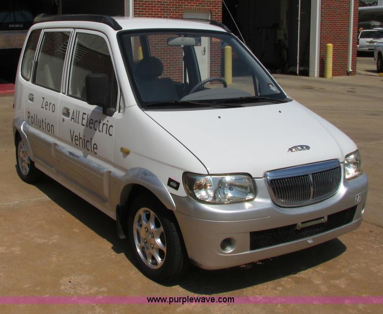 image for item I4984 2007 Miles ZX40S