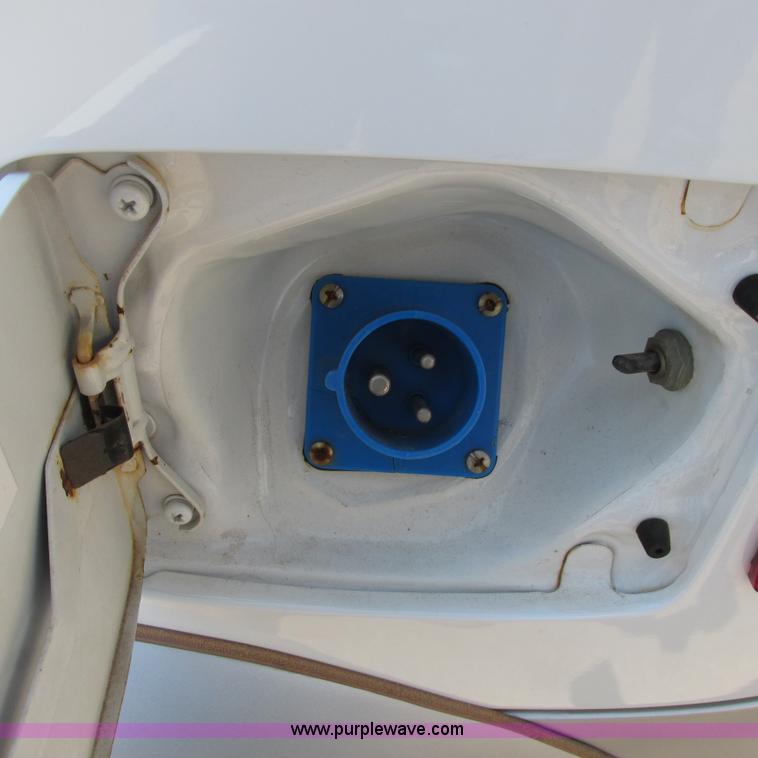 image for item I4984 2007 Miles ZX40S