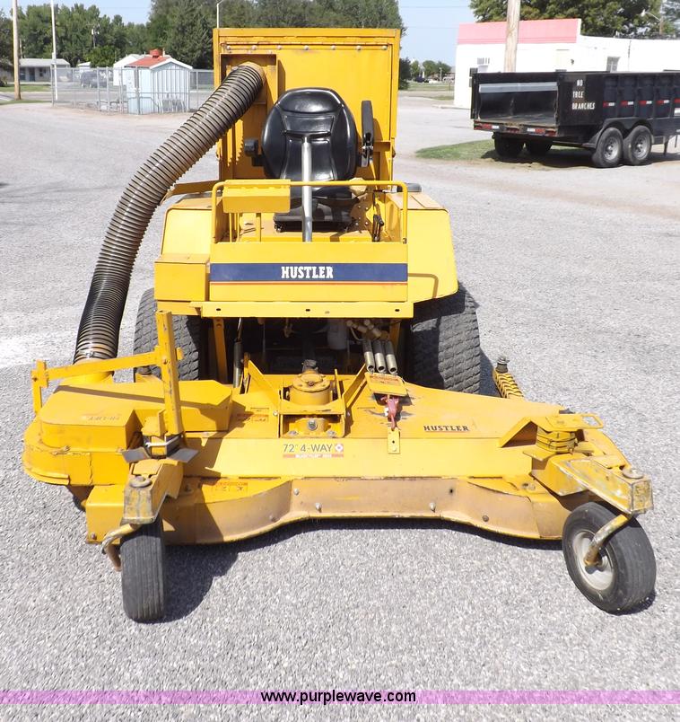image for item I7621 2003 Hustler 4500 lawn mower