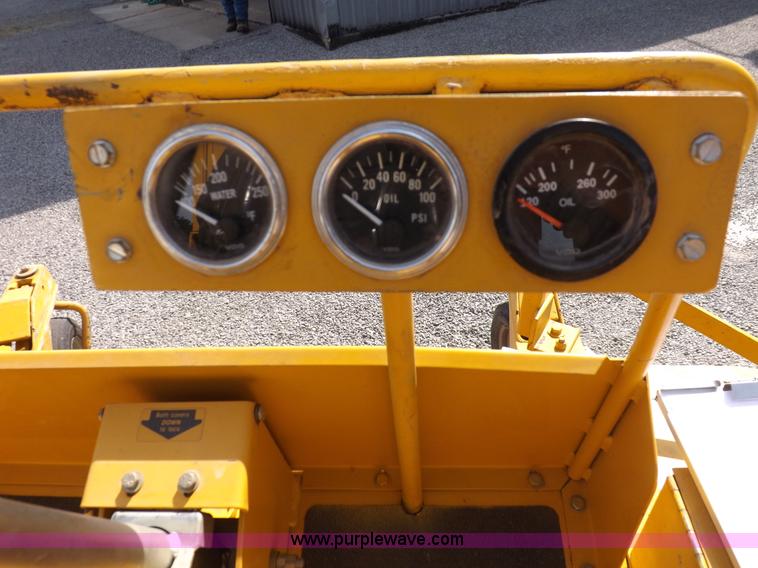 image for item I7621 2003 Hustler 4500 lawn mower